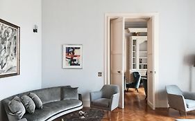 Palazzo Bozzi Corso by La Fiermontina