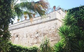 Palazzo Bozzi Corso by La Fiermontina