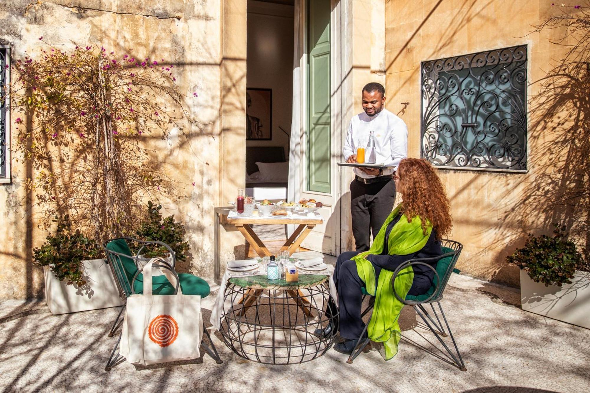 Hotel Palazzo Bozzi Corso by La Fiermontina Lecce Esterno foto